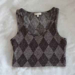 Soft and comfy top!
